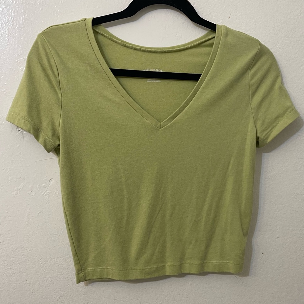 🌺Wild Fable Green V-Neck Crop Top
